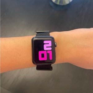 Apple Watch: Series 3, 42mm, Space Gray, Aluminum Case